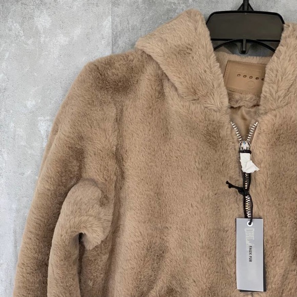 BLANKNYC Sand Stoner Siren Teddy Faux Fur Full-Zip Hooded Coat SZ M - Picture 3 of 8